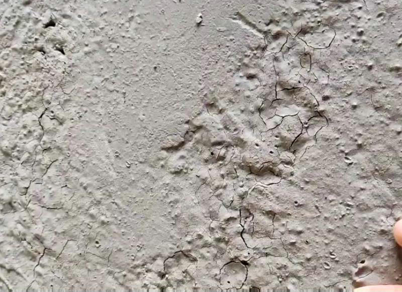 耐火澆注料裂紋